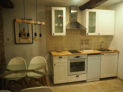 Apartamento Piso Con Encanto En La Parte Vieja.