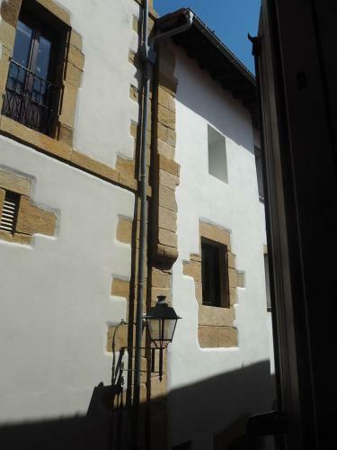 Apartamento Piso Con Encanto En La Parte Vieja.