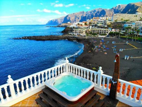 Luxury Villa Los Gigantes