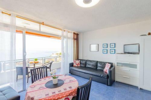 Ocean Breeze Apartment
