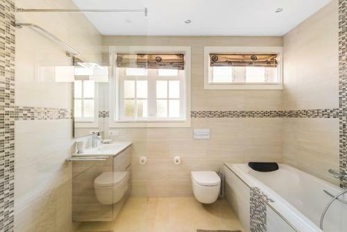 Los Gigantes Cliffs And Ocean Front Villa