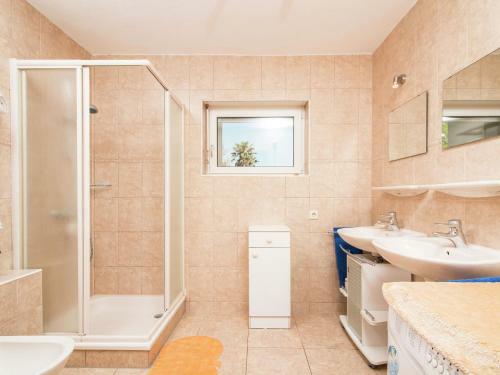 Holiday Home With Two Separate Floors And Private Swimming Pool