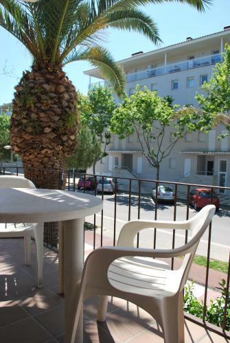 Apartamentos Les Palmeres