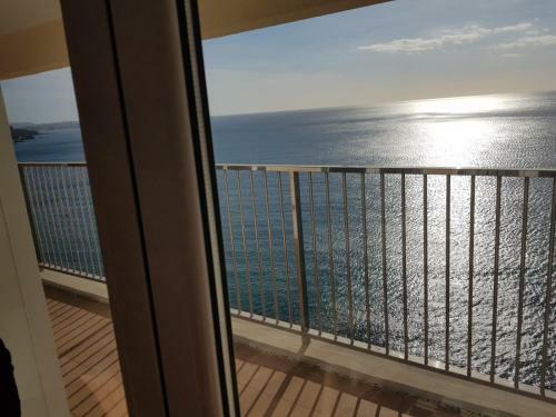 Apartamento En Primera Linia Vistas Al Mar