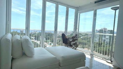 Apartamento de Luxe Al Lado de Playas Cam� de Ronda