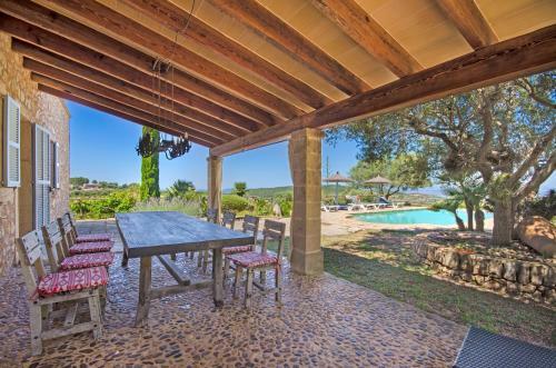 Villa Finca Son Roman�