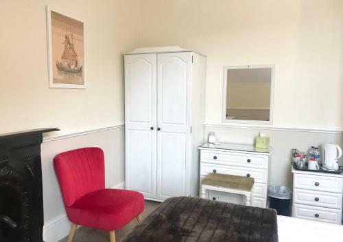 Hostal Castle Hill Guest House