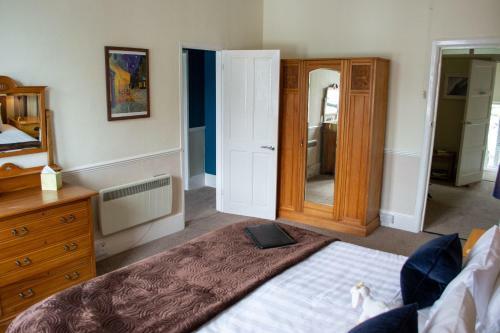 Hostal Castle Hill Guest House