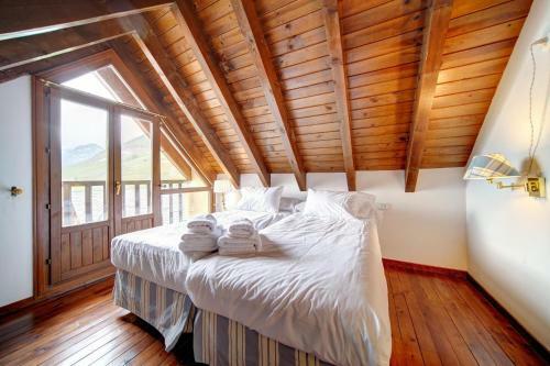 Casa Mont Romies By Totiaran