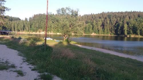 Lodge Domki Nad Jeziorem W Kar?owicach