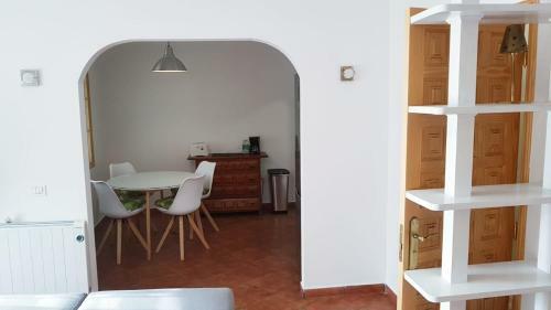 Apartamento Amplio Y Tranquilo Con Vistas
