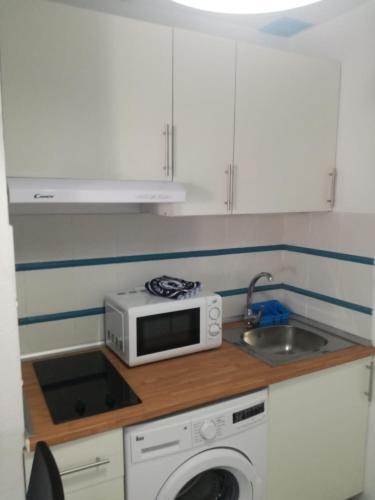 Apartamento Puerta Del Sol - Aroma de Mar II - Door 270
