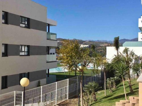 Modern 1 Bed Apartment, In La Cala De Mijas