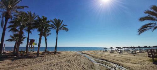 Lets In The Sun Arruzafa Playa Apartment