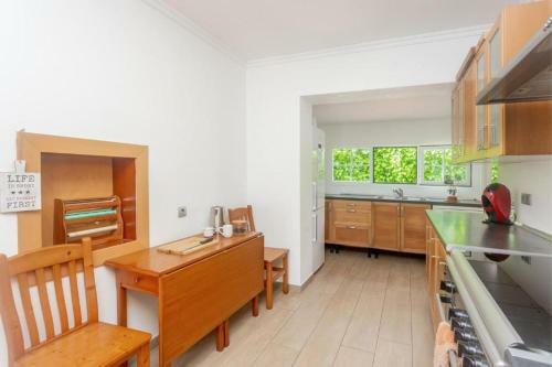 Villa Abba, Pool & Sea Views