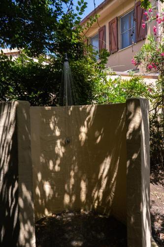 Apartamento Appartamento Giardino Via Dei Mirti 3
