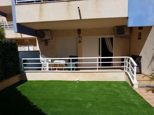 Apartamento Bajo Con Jardin Wifi Junto Al Mar