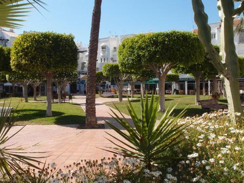 Luxury Apartment In Central Almerimar