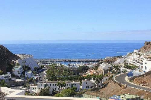 Apartment, Ocean View, Free Tv, Wifi And Parking.