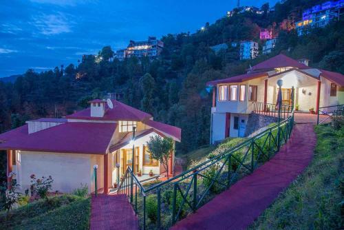 Hotel Rashi Resorts