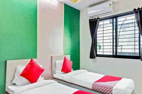 Oyo Flagship 48365 Hotel Shiva's Castle