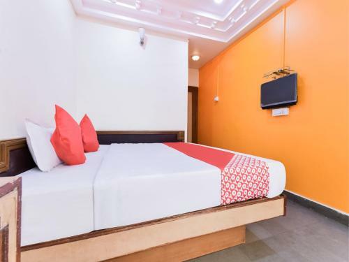 Hotel Oyo Flagship 73609 Sadanand Palace