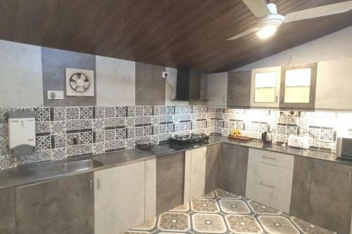 Independent Goan Villa With Pvt Swimming Pool