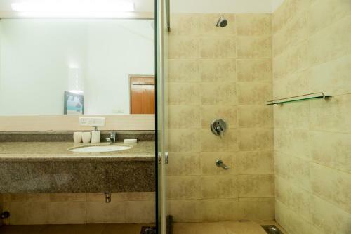 Villa Casa Delmar Close To Candolim Beach