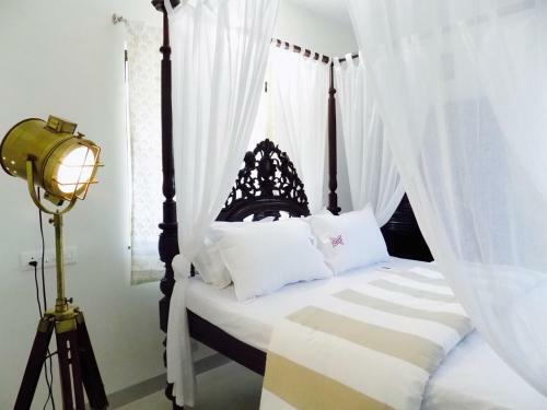 Sun N Sand Apartments, Candolim, Goa