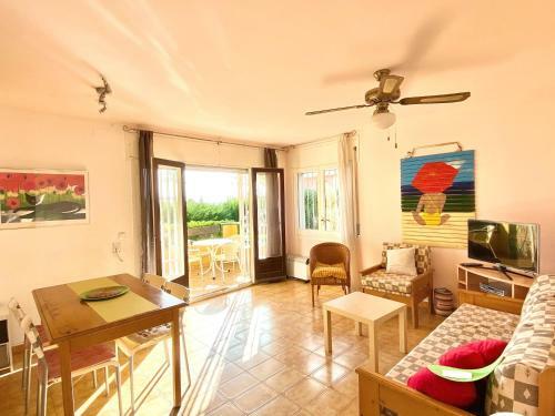 Apartamento Con Jard�n En La Playa De Empuriabrava