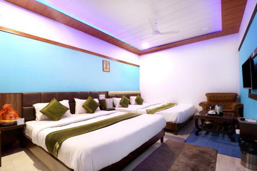Hotel Seven