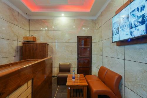 Capital O 85773 Hotel Dayal