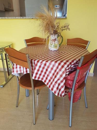 Magn�fico Apartamento Junto Al Canal Principal.