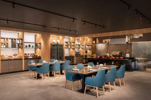 Hotel Novotel Chandigarh Tribune Chowk