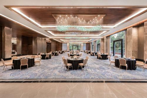 Hotel Novotel Chandigarh Tribune Chowk
