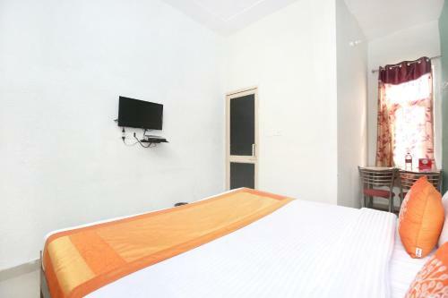 Oyo Flagship 11502 Hotel Grande