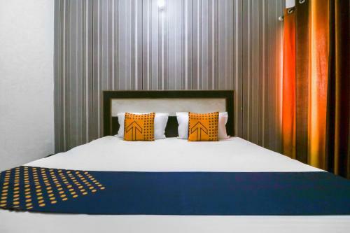 Spot On 66926 Hotel Sun Light