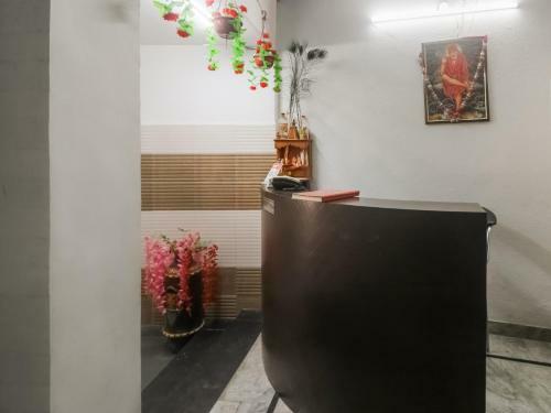 Hotel Oyo 74020 Anvi Deluxe