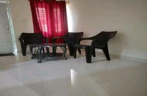 Wheel To Hills Stay Inn Service Apartments