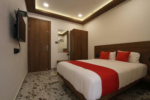 Hotel Oyo 29789 Shrey's Inn