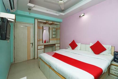 Oyo 2687 Hotel Aradhana