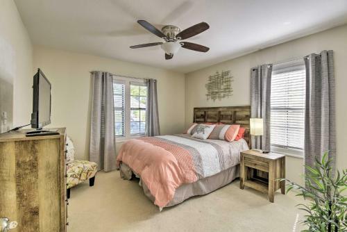 Charming Antioch Home With Private Yard And Grill