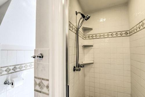 Charming Antioch Home With Private Yard And Grill