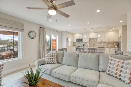 2885abd4-4bdrm Casa Blanca