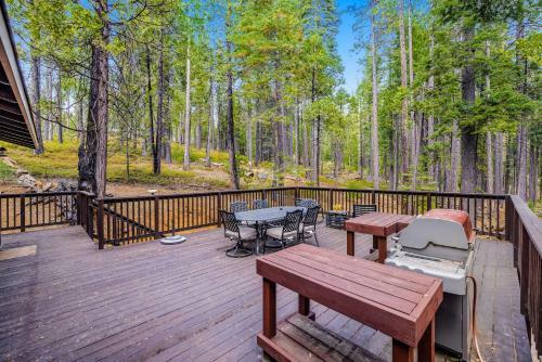 Blue Lake Springs Retreat