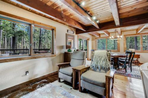 Blue Lake Springs Retreat
