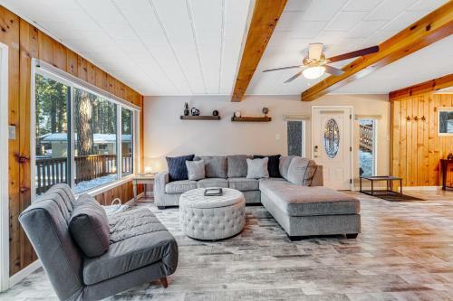Laurel Lodge Oasis