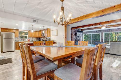Laurel Lodge Oasis