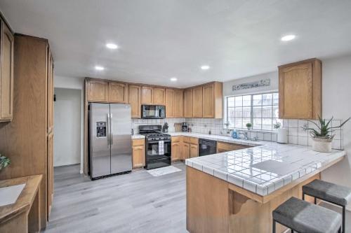 Renovated Bakersfield Home With Private Yard!