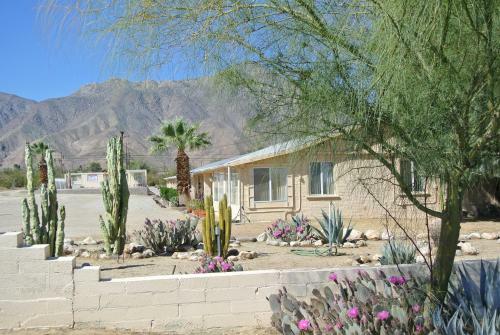 Hotel Borrego Springs Motel